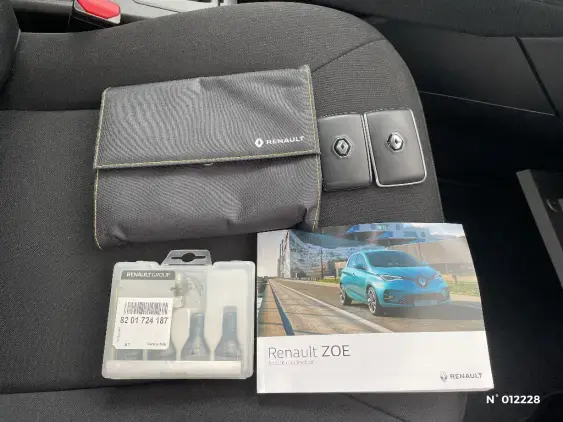 RENAULT ZOE - voiture d'occasion - Photo 25
