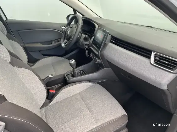 RENAULT CLIO V - voiture d'occasion - Photo 10
