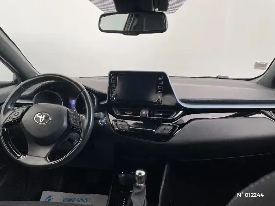 TOYOTA C-HR - voiture d'occasion - Photo 9