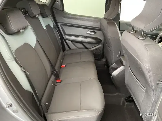 DACIA DUSTER III - voiture d'occasion - Photo 11