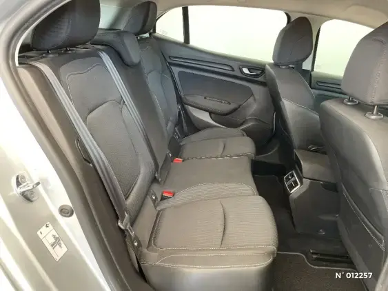 RENAULT MEGANE IV - voiture d'occasion - Photo 11