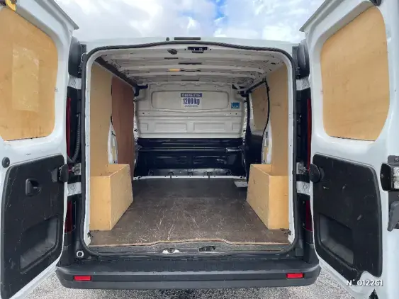 RENAULT TRAFIC FG III - voiture d'occasion - Photo 7