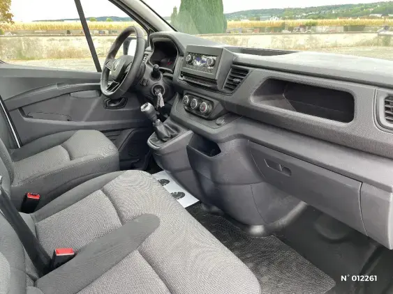 RENAULT TRAFIC FG III - voiture d'occasion - Photo 10