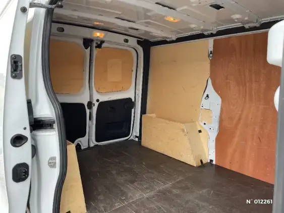 RENAULT TRAFIC FG III - voiture d'occasion - Photo 11