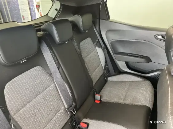 RENAULT CLIO V - voiture d'occasion - Photo 11