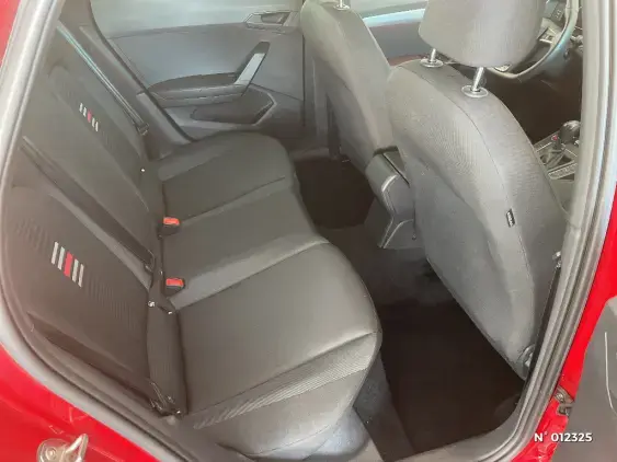 SEAT IBIZA V - voiture d'occasion - Photo 11