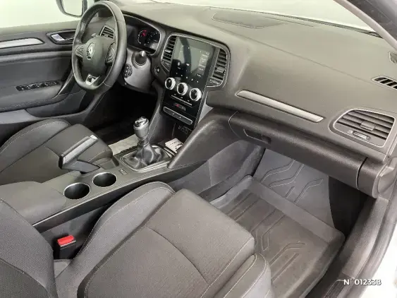 RENAULT MEGANE IV - voiture d'occasion - Photo 10