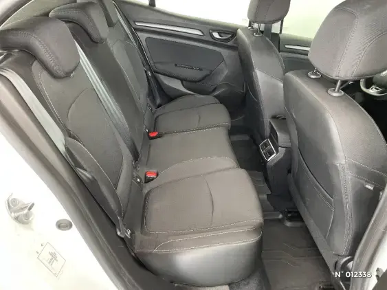 RENAULT MEGANE IV - voiture d'occasion - Photo 11