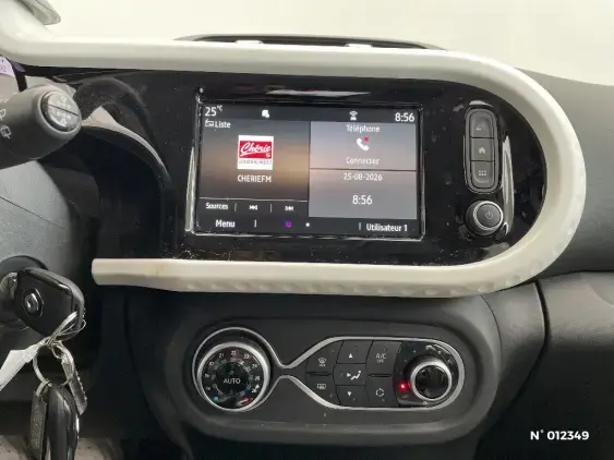 RENAULT TWINGO ELECTRIQUE III - voiture d'occasion - Photo 13