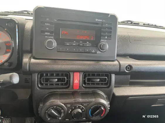 SUZUKI JIMNY IV - voiture d'occasion - Photo 12