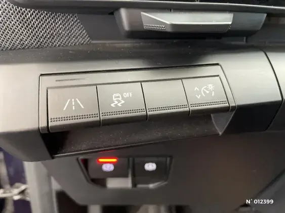 RENAULT MEGANE V - voiture d'occasion - Photo 15