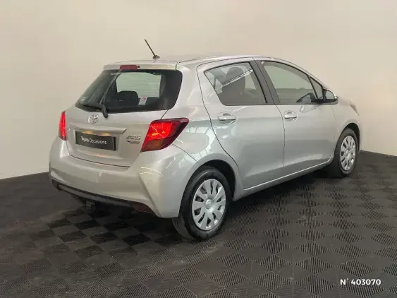 TOYOTA YARIS III - voiture d'occasion - Photo 4