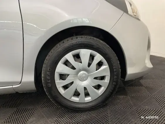 TOYOTA YARIS III - voiture d'occasion - Photo 8