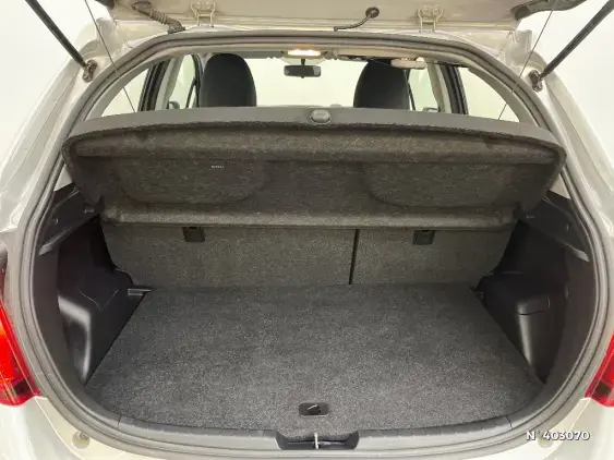 TOYOTA YARIS III - voiture d'occasion - Photo 7