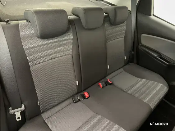 TOYOTA YARIS III - voiture d'occasion - Photo 11