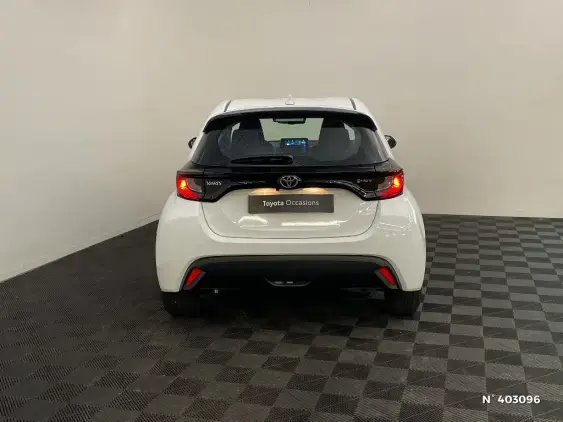 TOYOTA YARIS IV - voiture d'occasion - Photo 6