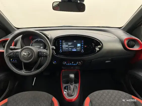 TOYOTA AYGO X - voiture d'occasion - Photo 9
