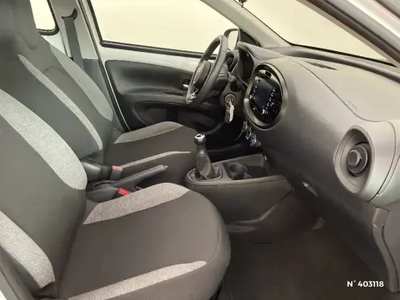 TOYOTA AYGO X - voiture d'occasion - Photo 10