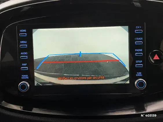 TOYOTA AYGO X - voiture d'occasion - Photo 14