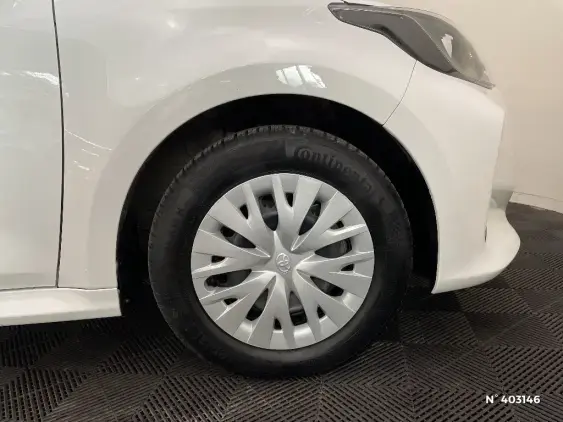 TOYOTA YARIS IV - voiture d'occasion - Photo 8