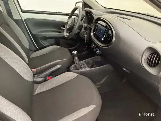TOYOTA AYGO X - voiture d'occasion - Photo 10
