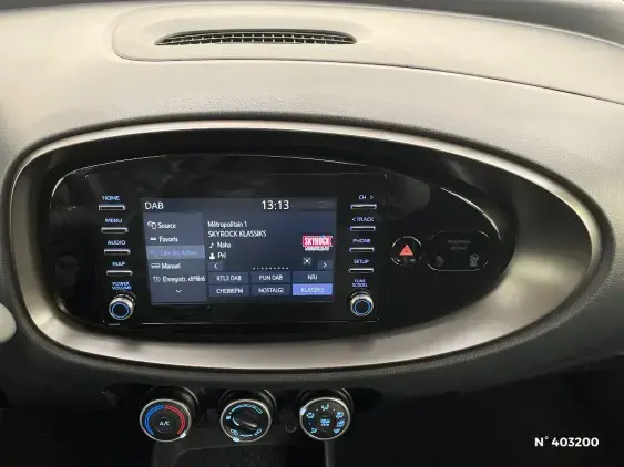 TOYOTA AYGO X - voiture d'occasion - Photo 15