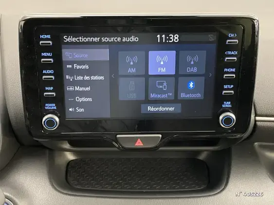 TOYOTA YARIS IV - voiture d'occasion - Photo 15