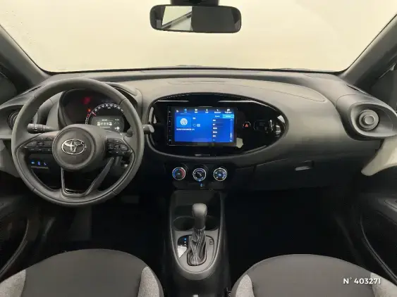 TOYOTA AYGO X - voiture d'occasion - Photo 9