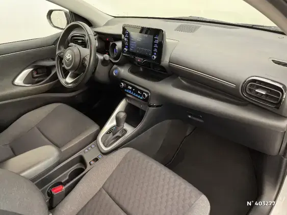 TOYOTA YARIS IV - voiture d'occasion - Photo 10