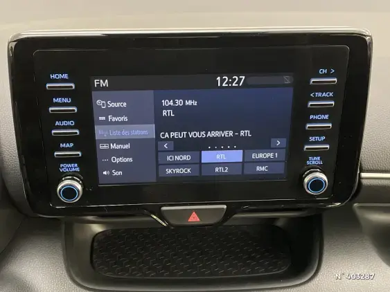 TOYOTA YARIS IV - voiture d'occasion - Photo 15