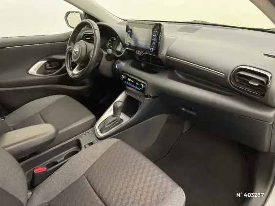 TOYOTA YARIS IV - voiture d'occasion - Photo 10