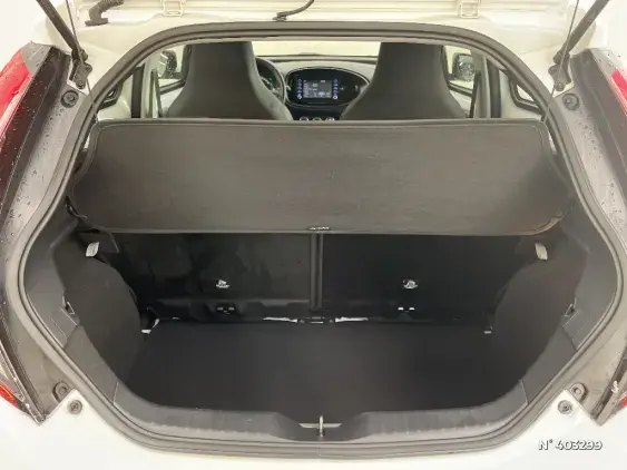 TOYOTA AYGO X - voiture d'occasion - Photo 7