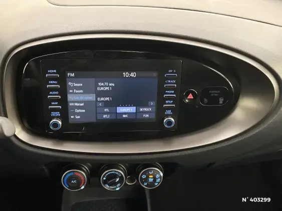 TOYOTA AYGO X - voiture d'occasion - Photo 15