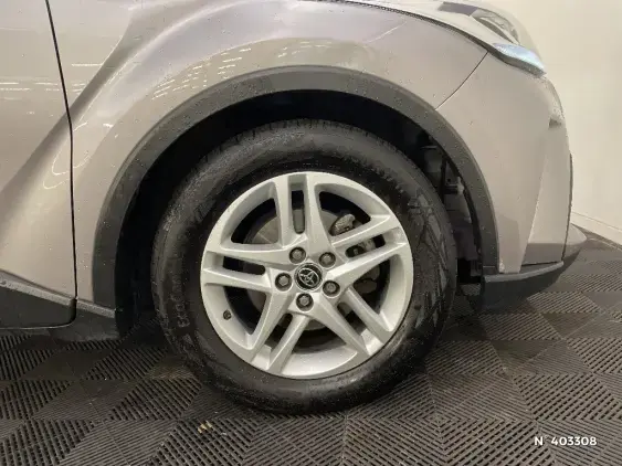 TOYOTA C-HR - voiture d'occasion - Photo 8