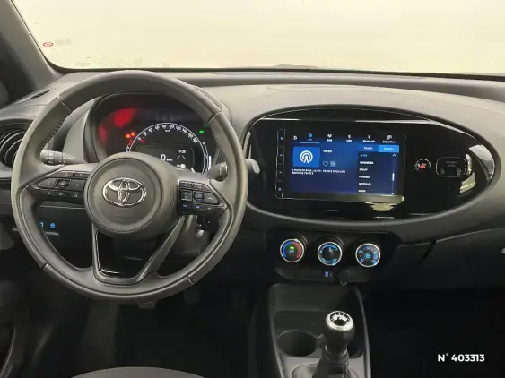 TOYOTA AYGO X - voiture d'occasion - Photo 13