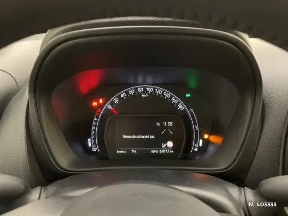 TOYOTA AYGO X - voiture d'occasion - Photo 12