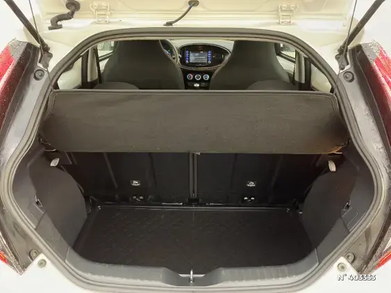 TOYOTA AYGO X - voiture d'occasion - Photo 7