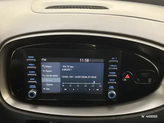 TOYOTA AYGO X - voiture d'occasion - Photo 15