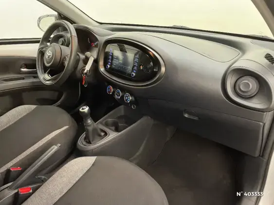 TOYOTA AYGO X - voiture d'occasion - Photo 10