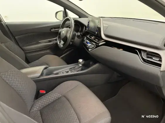 TOYOTA C-HR - voiture d'occasion - Photo 10