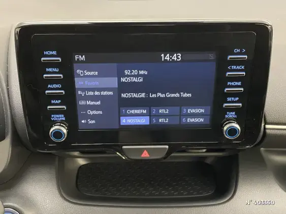 TOYOTA YARIS IV - voiture d'occasion - Photo 15