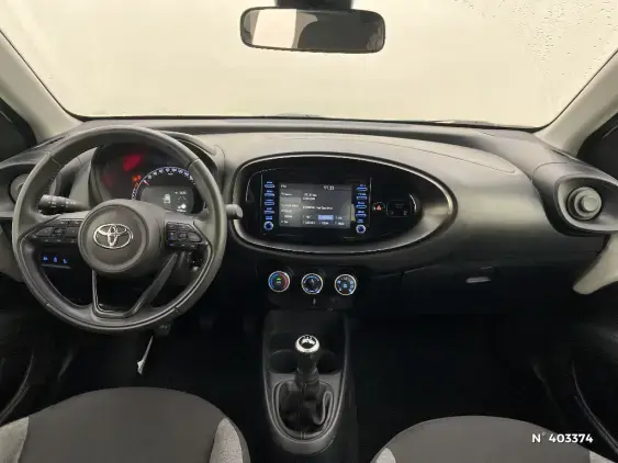 TOYOTA AYGO X - voiture d'occasion - Photo 9