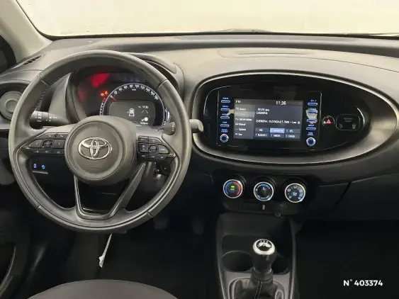 TOYOTA AYGO X - voiture d'occasion - Photo 13