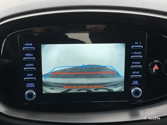 TOYOTA AYGO X - voiture d'occasion - Photo 14