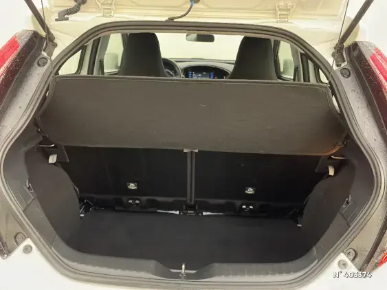 TOYOTA AYGO X - voiture d'occasion - Photo 7