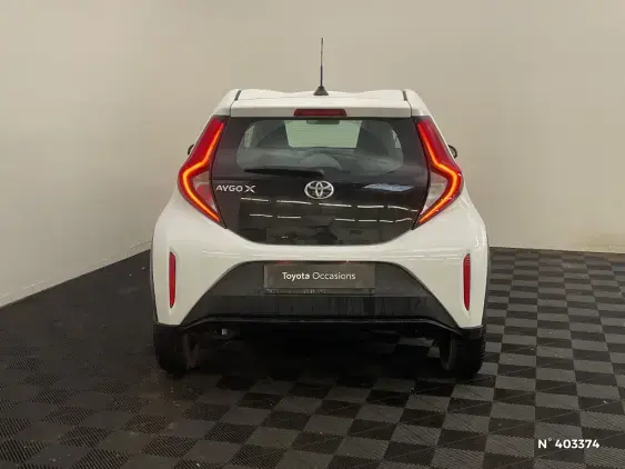 TOYOTA AYGO X - voiture d'occasion - Photo 6