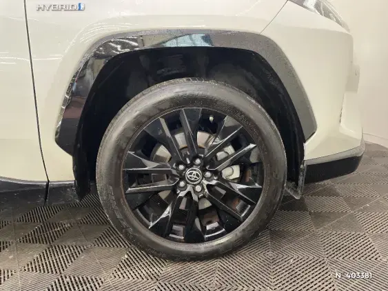 TOYOTA RAV4 V - voiture d'occasion - Photo 8