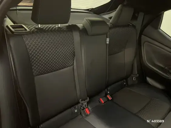 TOYOTA YARIS IV - voiture d'occasion - Photo 11