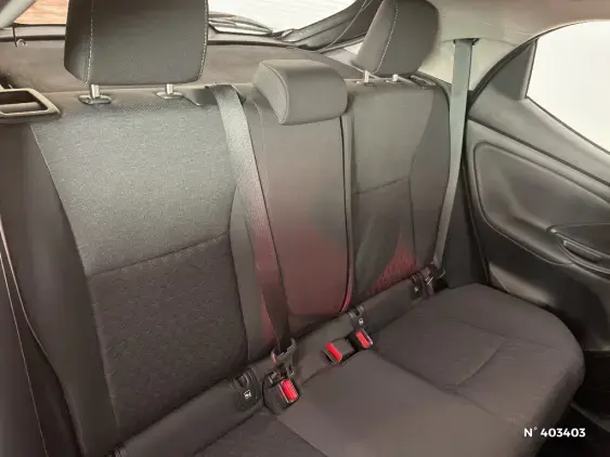 TOYOTA YARIS IV - voiture d'occasion - Photo 11