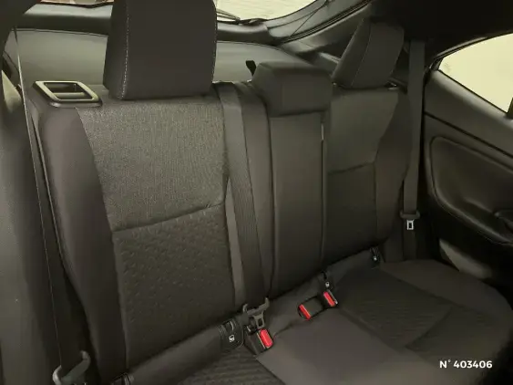 TOYOTA YARIS CROSS I - voiture d'occasion - Photo 11